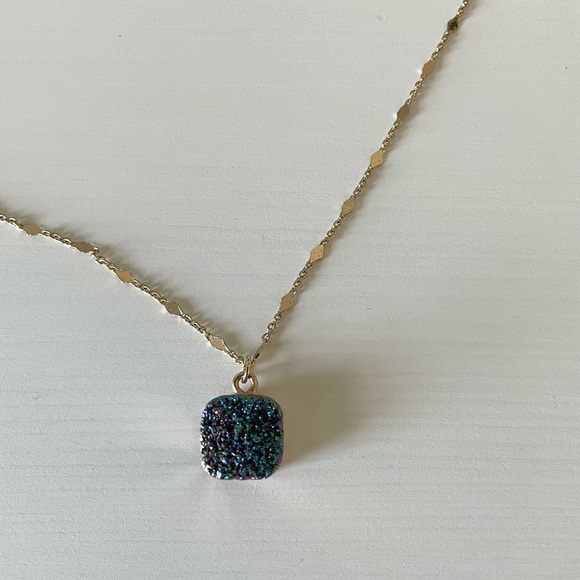 Halogen Drusy Pendant Necklace - Picture 5 of 11